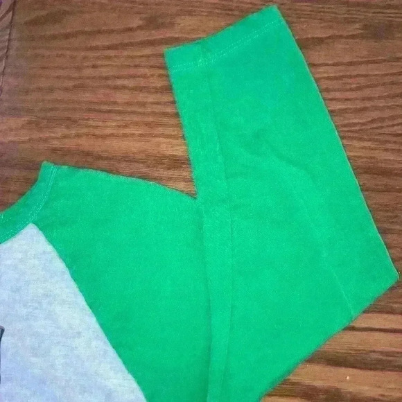 ELF movie 3/4 sleeve jersey tee  size Medium Exc Con OMG SANTA - Picture 3 of 6